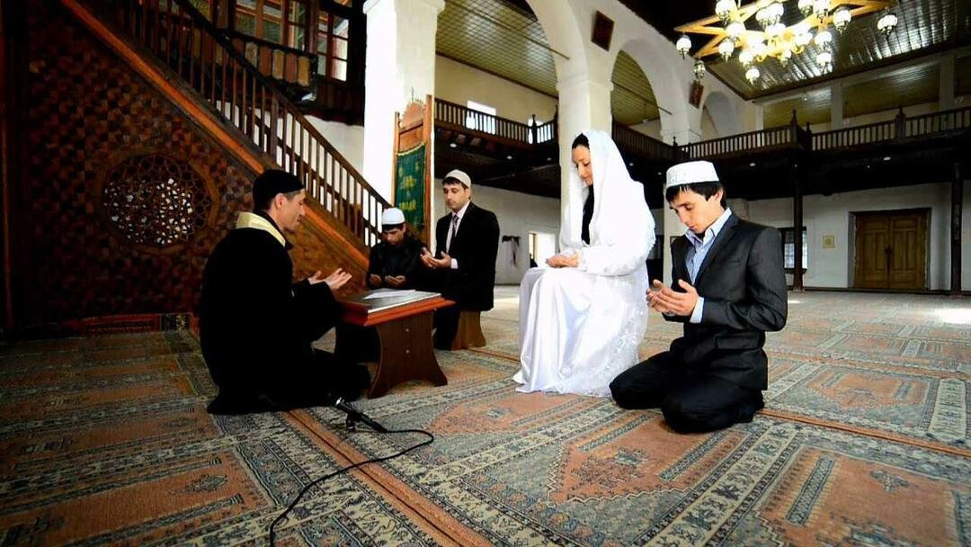 जिस जोड़े ने इमाम की शादी की थी