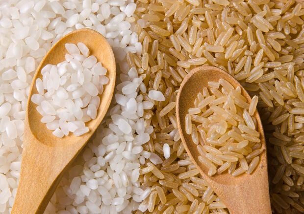 सफेद चावल के साथ ब्राउन चावल