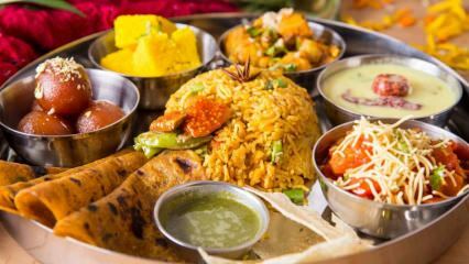 भारत में क्या खाएं? स्थानीय भारतीय भोजन