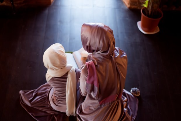 बच्चों को कुरान की शिक्षा कैसे दी जाती है?