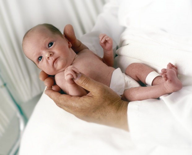शिशुओं में फेनिलकेटोनुरिया रोग क्या है?