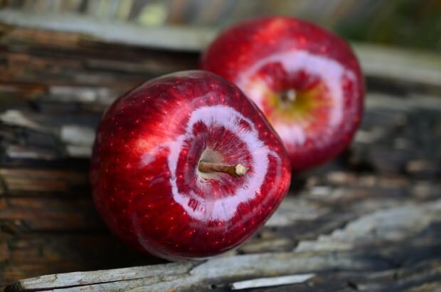 सेब के क्या फायदे हैं? अगर आप सेब के रस में दालचीनी डालकर पीते हैं ...