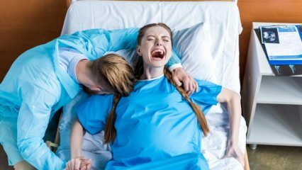 एक एपिड्यूरल (सामान्य) जन्म क्या है? दर्द रहित जन्म कैसे होता है?
